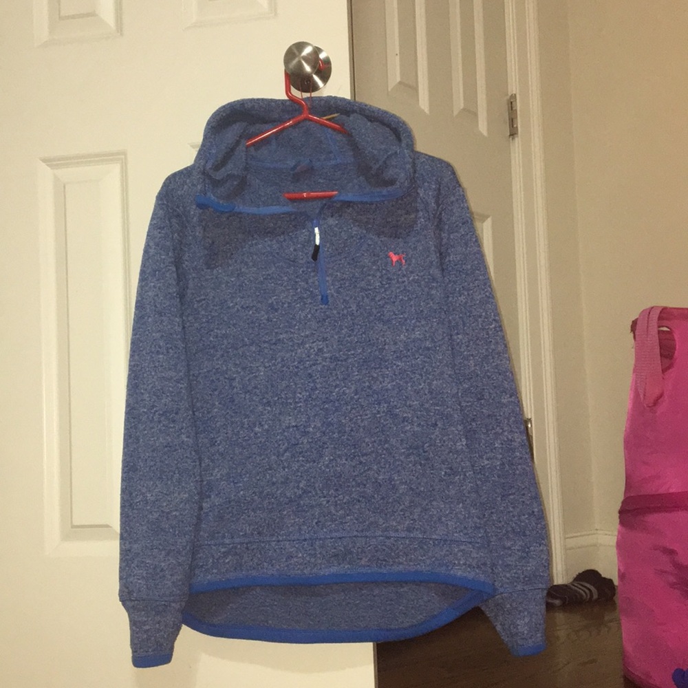 Black dog knit fleece